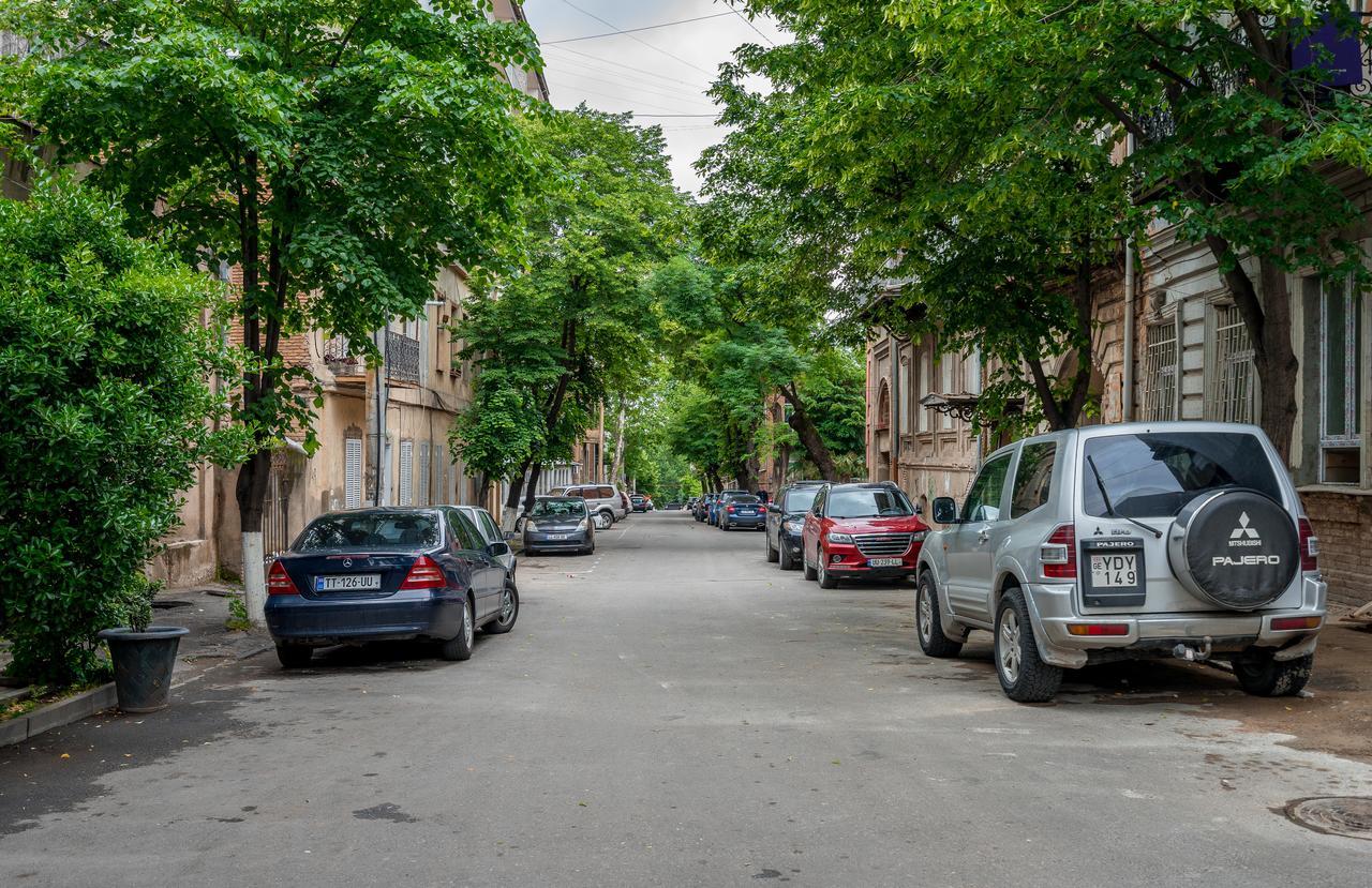 Golden Smart'S Apartment Tbilisi Ngoại thất bức ảnh